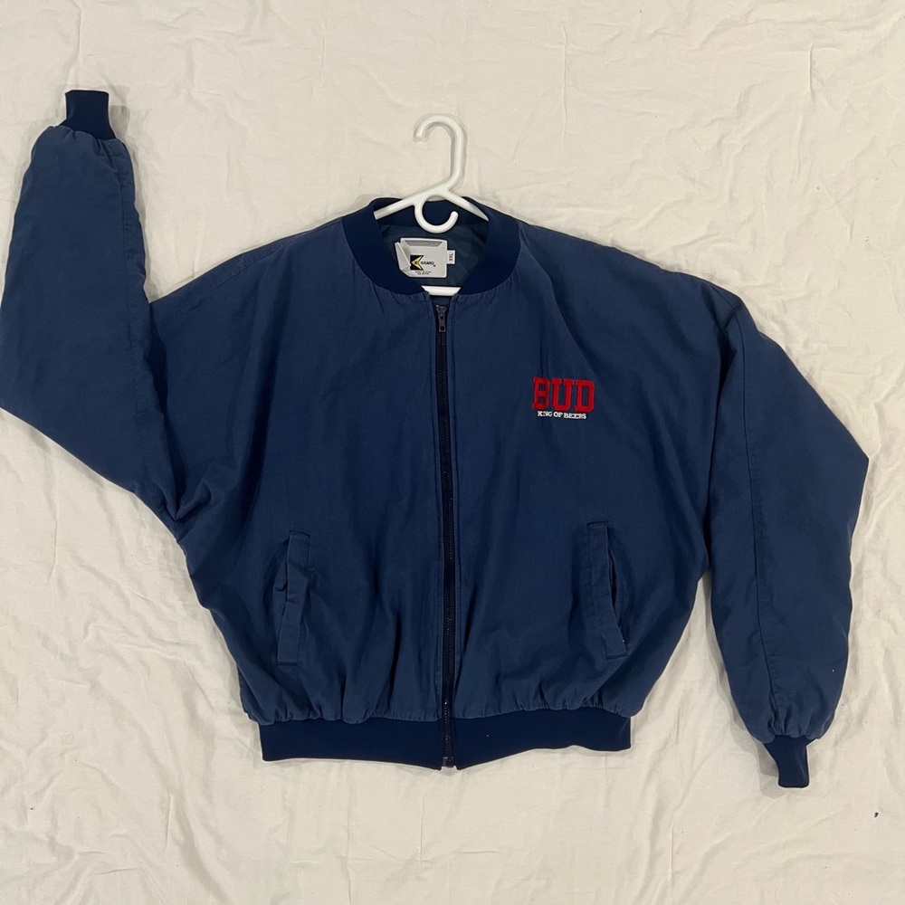 Vintage 90’s Budweiser “king of beers” navy blue bomber jacket.